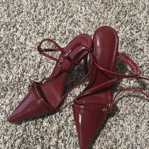 Steve Madden Burgundy Strappy Heels